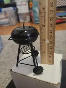 Dollhouse Miniature Outdoor Charcoal BBQ Grill Black Metal Approx. 1:12 Scale - Picture 1 of 3