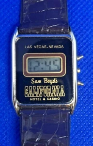 Orologio LCD vintage Sam Boyd’s California Hotel & Casino. Funziona! batteria nuova - Foto 1 di 6