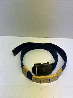 *Tiger Scout*YOUTH  Official Uniform*Boys BLUE BELT*Small* 29”. 5 Badges. - Image 1 of 4