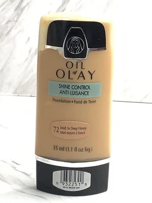 Oil Of Olay Shine Control Foundation 1.1 oz 35 ml # 72 Medium To Deep Honey - Image 1 of 2