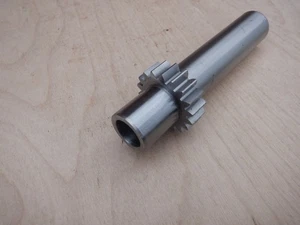 Harrison M300, Schürze 18t Ritzel Nr 304.026 - Bild 1 von 5