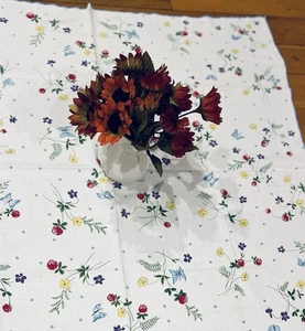 Vintage Multi Florals With Butterflies 52” Sq Linen Blend Tablecloth - Picture 1 of 8
