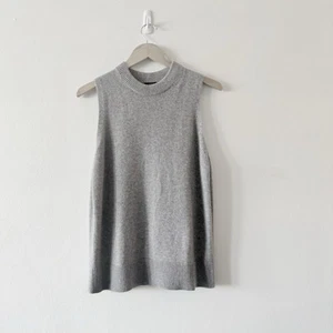 COS 100% Cashmere Woman L Sleeveless Jumper Sweater Vest Academia Gray NEW - Picture 1 of 9