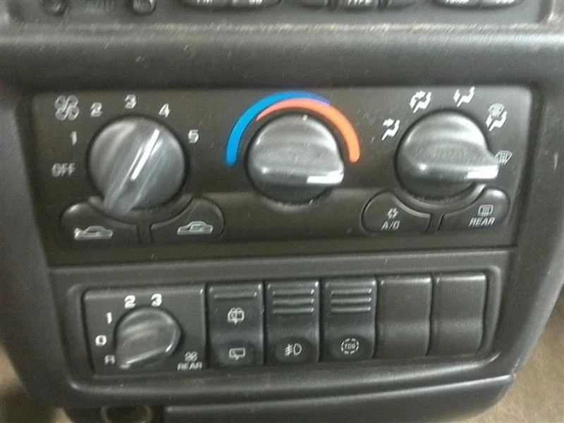 Heater Climate Temperature Control Dash Mounted Control Fits 00 SILHOUETTE 15026 - Image 1 of 1