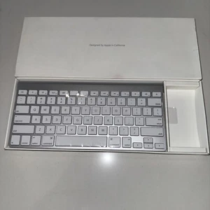 Apple Magic Keyboard 2 Wireless A1644 - NEW WITH BOX NO MOUSE - Picture 1 of 4