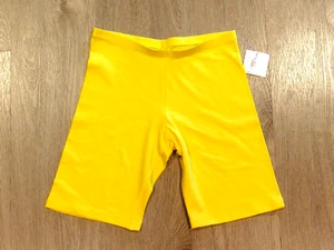 Sexy Basics~ NWT Women's Yellow Stretch Pull-On Shorts ~ M  New! - Picture 1 of 5
