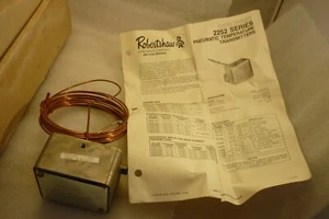NOS ROBERT SHAW T150-1082 50-150F 2252-701 TRASMETTITORE DI TEMPERATURA - Foto 1 di 10