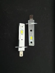 2PCS H1 LED Headlight Globes Kit Hi/Low Beam 110W 15000LM 130% Brighter White AU - Picture 1 of 1