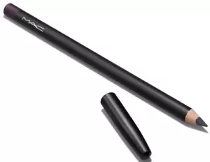 MAC Lip Pencil GRAPE EXPECTATIONS, Full Size 1.45g New In Box - Picture 1 of 4