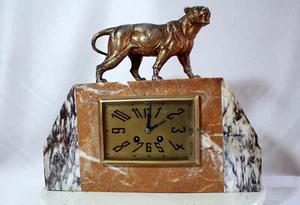 Reloj de mesa francés Art Deco mármol pesado pantera 1920 - Imagen 1 de 12