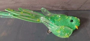 Pier 1? Clip On BIrd Ornament Sparkly Green Glitter Sequins Beaded Fabric 12'' - Picture 1 of 7