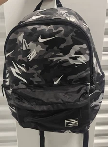 Nike Russell Wilson Zaino Mimetico da Ragazzo - Nero, Taglia Unica - Foto 1 di 4