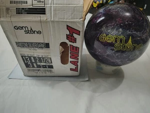 Bola de boliche retirada de 13 lb con piedra preciosa plateada/granate Lane #1 - Imagen 1 de 2