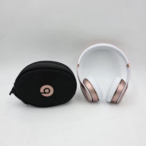 Beats by Dr. Dre Solo3 Cuffie auricolari wireless oro rosa  - Foto 1 di 10