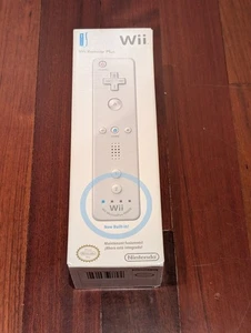 Nintendo Wii Remote Plus White MotionPlus Wii U Authentic OEM Brand New Sealed - Picture 1 of 4
