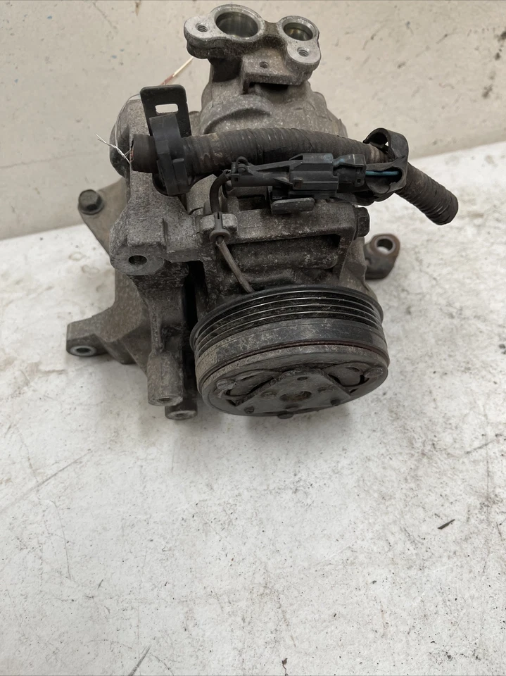 AC Compressor 2008 2009 2010 2011 Subaru  Impreza 2.5 Oem Pump 09-10 Forester - Image 1 of 4