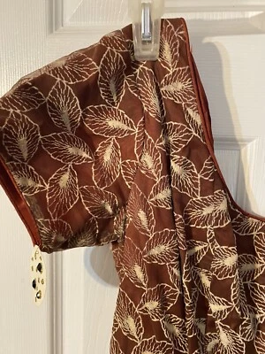 true vintage 1950’s full Skirt embroidered dress small - Image 1 of 4