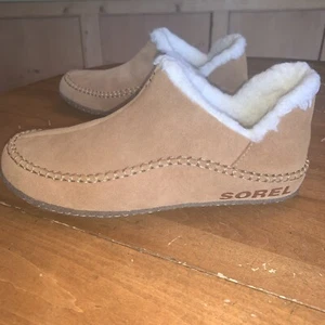 Sorel tan Suede Faux Fur Lined Slip On Chuka Boots 10 M - Picture 1 of 8