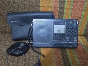 💙 Vintage Sony ICF-SW7600 World Band Radio with Case & antenna working - Picture 1 of 17