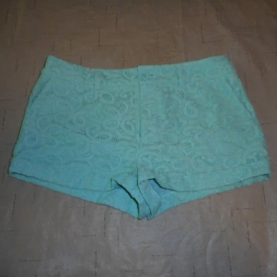 Pantalones Cortos Informales FOREVER 21 S Verde Menta Floral  Foto 1 de 3