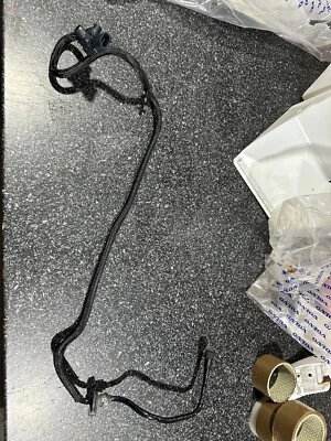 Volvo Fuel Pressure Senor with Vacuum Hose 31302454 - Image 1 of 3