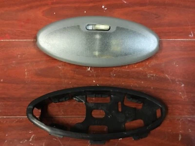 ALFA ROMEO 147 INTERIOR LIGHT - image 1 of 2