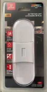 Globe 26176 Battery White LED Night Light Auto On/Off Motion Activated - Picture 1 of 1