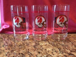 Tampa Bay Buccaneers Vintage 1980s Mobil Glasses Lot Of 3 Bucs Old Logo NEW - Picture 1 of 3