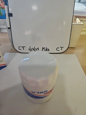 Group 7 Engine Oil Filter V195 - Image 1 of 3