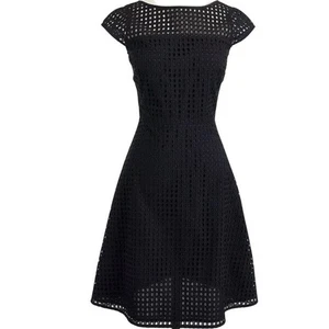 J. Vestido Crew Ojales Negro Sin Mangas Fiesta Cóctel Talla 2 Manga Gorra - Imagen 1 de 9