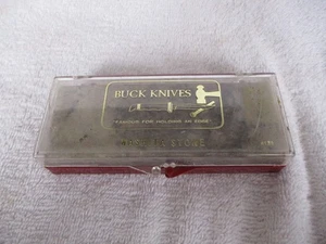 Cuchillos Buck #131 Washita Stone afilado de cuchillos en estuche de plástico - Imagen 1 de 2