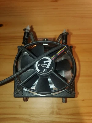 Arctic Cooling Freezer 7 Pro Heat Sink And CPU Cooling Fan 4 Pin - Image 1 of 4