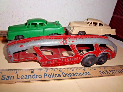 Vintage 1950's Hubley Transport Car Carrier Trailer & 2 Cadillacs - Image 1 of 3
