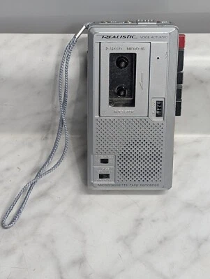 Grabadora de cinta accionada por voz Realistic Micro-18 SOLO PIEZAS Foto 1 de 4