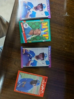 ¡Colección de recuerdos de tarjetas deportivas y béisbol! ¡Mucho más allá del estado como nuevo! Foto 1 de 4