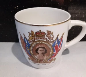 Queen Elizabeth Coronation 1953 mug England - Picture 1 of 5