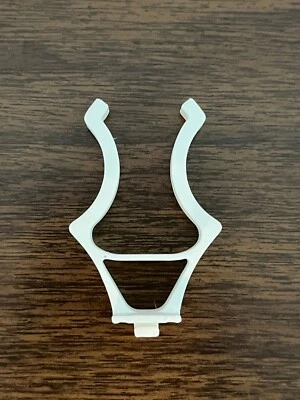 Light Fixture Bracket (25 Pack) Part number U079903 LH0616 Lithonia For T8 U-Ben - Image 1 of 2