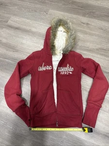 ABERCROMBIE & FITCH Full Zip Fur Lined Red Sweatshirt Hoodie Girl's Sz Medium - Picture 1 of 5