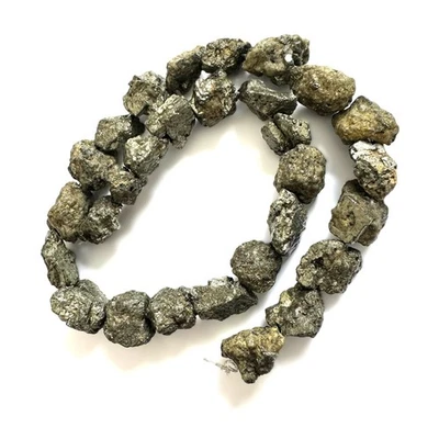 J18-33 - PYRIT (=KATZENGOLD) NUGGETS STRANG NATURBELASSEN ORIGINALFOTO - Bild 1 von 3