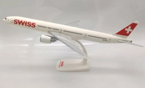 PPC 1/200 SWISS B777-300ER (PLASTIC SNAP-FIT MODEL) - Image 1 of 1