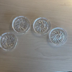 EUROPÄISCHE HANDGESCHLIFFENE KRISTALL UNTERTASSE, UNTERSETZER/TASSENDECKEL 3,5" ZOLL 4er Set - Bild 1 von 8