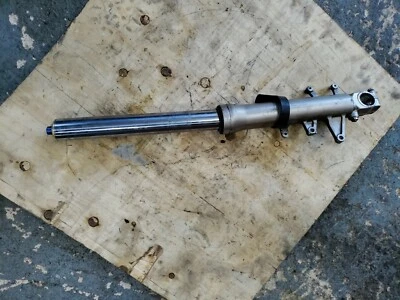 Conjunto horquilla lateral derecha Suzuki GSXR 600 2001-2003 DOBLADO/DAÑADO Foto 1 de 4