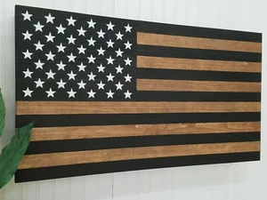 Armario de ocultación de armas seguro muebles de almacenamiento ocultos oscuro rústico bandera americana - Imagen 1 de 10