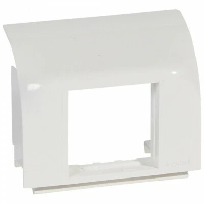 Legrand 31669 - Support Mosaic 2 modules pose sur plinthe DLP 140x35mm blanc - Photo 1/4
