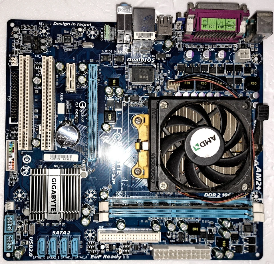 Scheda Madre Gigabyte GA-M68M-S2P con CPU AMD Dual Core AM3 e Ram - Immagine 1 di 1