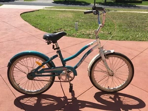 Girls Bike 19" Huffy Beachcomber - Picture 1 of 2