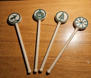 4 Drink Stirrers Northwoods Collection Moose,Cabin,Tree,Snowstar, Plastic - Picture 1 of 4