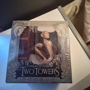LORD OF THE RINGS: THE TWO TOWERS -COLL. DVD GIFT SET (5× DVD) (R4) (B-N & SEA) - Picture 1 of 4