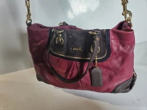 Borsa a tracolla Coach Magenta rossa choco marrone oro in pelle Ashley #17096 - Foto 1 di 14