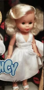 MUÑECA NANCY MARILYN. FAMOSA. COLECCION DIVAS 2015 - Imagen 1 de 2